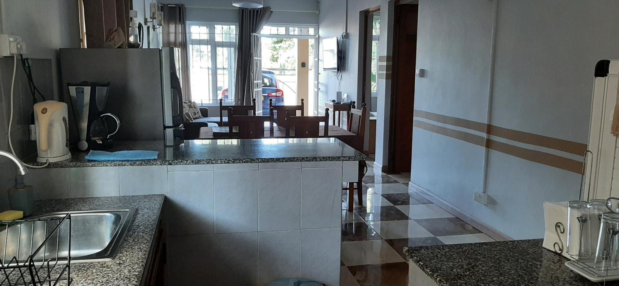 Ground Floor Lovely Two Bedrooms Apartment Flic-en-Flacq Exteriör bild